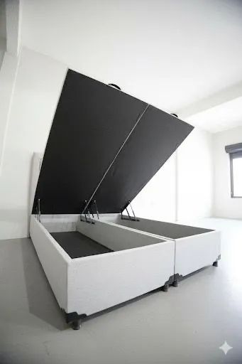 Cama Box preta courine c/ colchão 