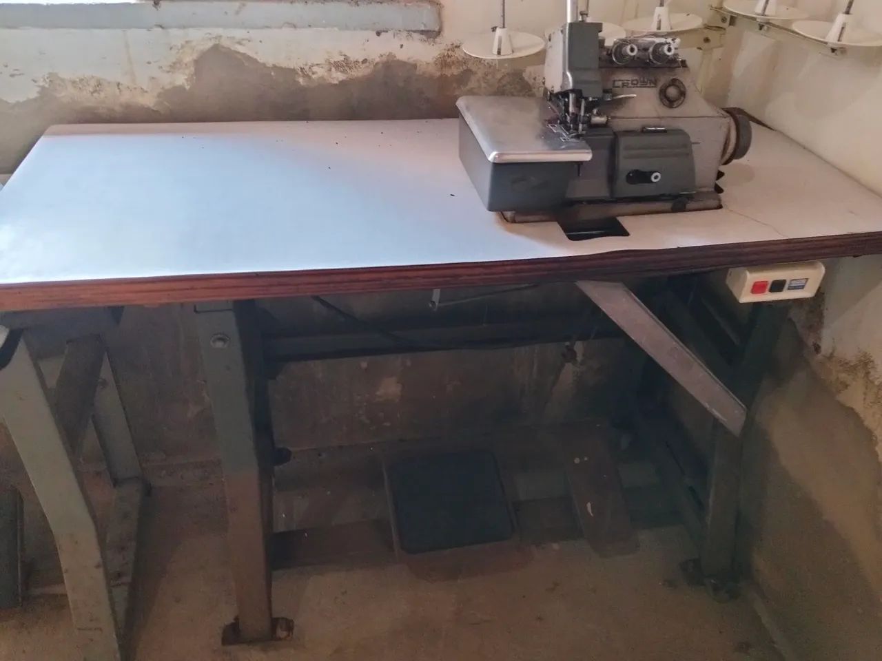 Máquina de costura industrial overlok - Foto 2