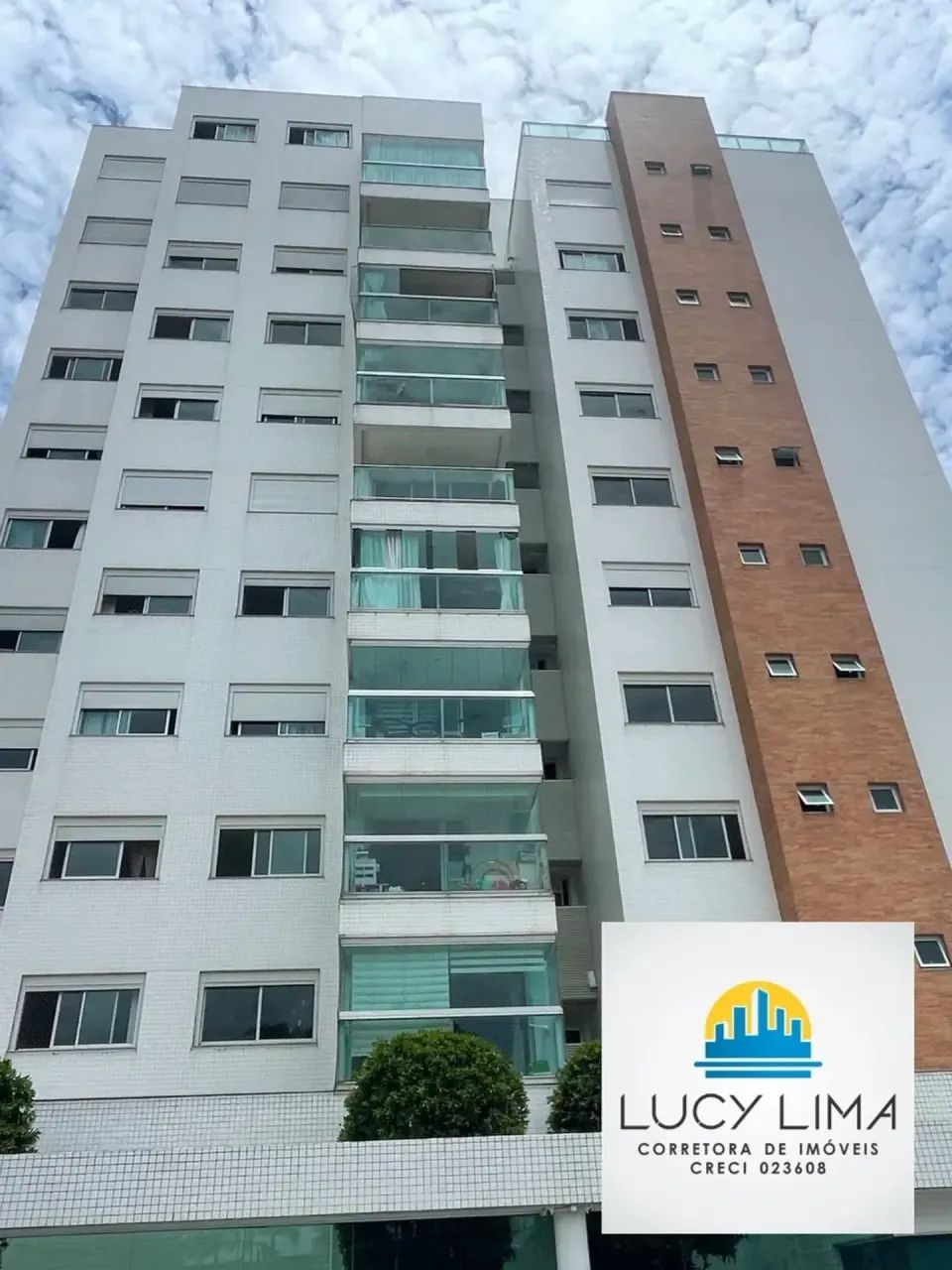 Lindo e amplo apartamento com 3 dormitórios - Foto 3