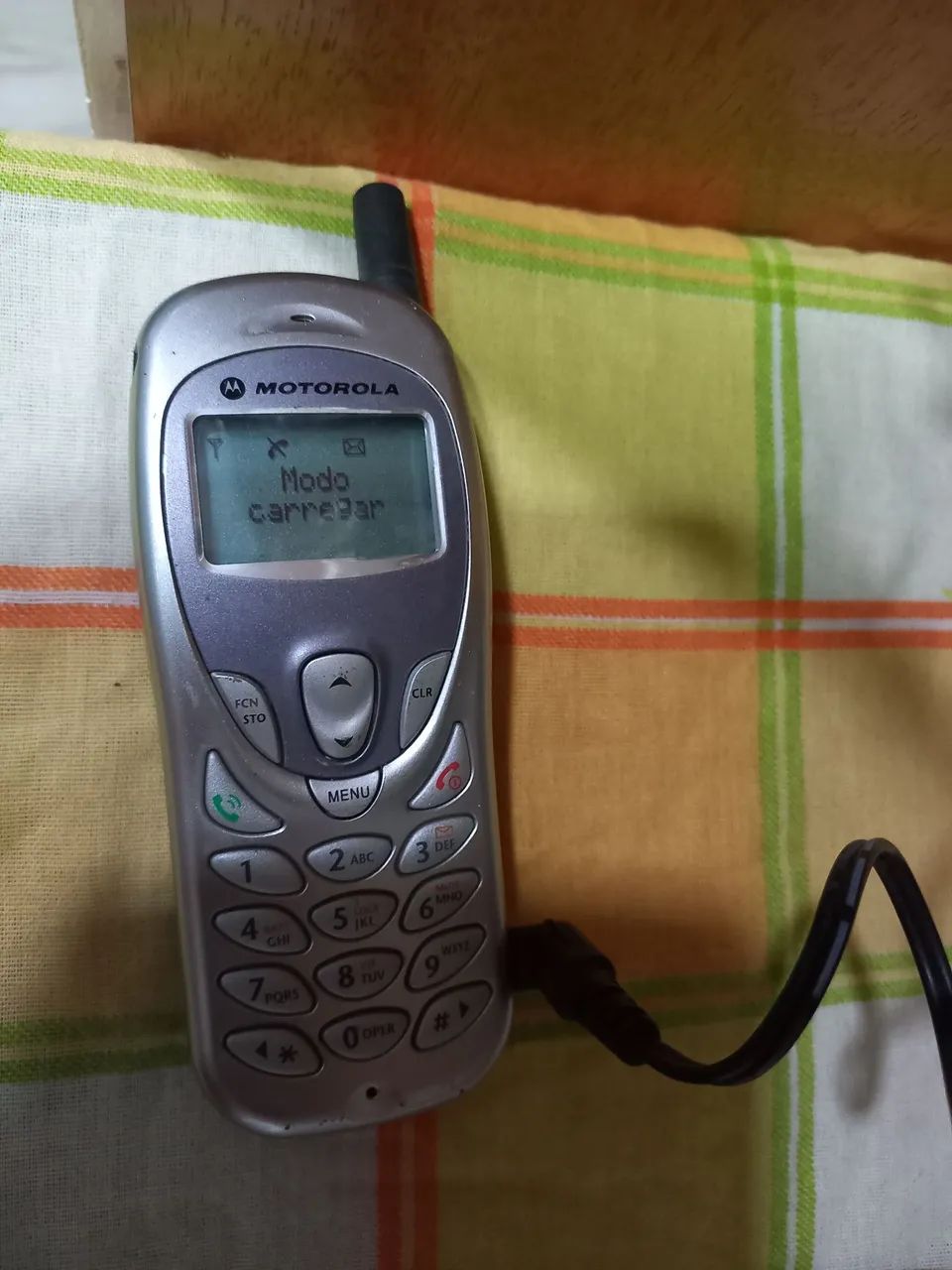 Celular lenoxx e Motorola relíquias  - Foto 3