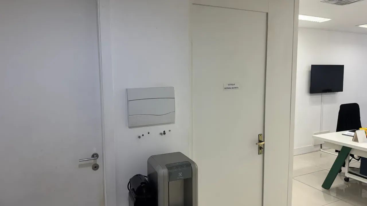 Sala/Conjunto para venda com 43 metros quadrados - Foto 4