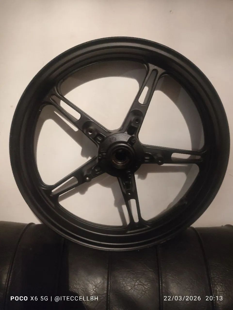 Vendo Roda CB 300 Impecável  - Foto 2