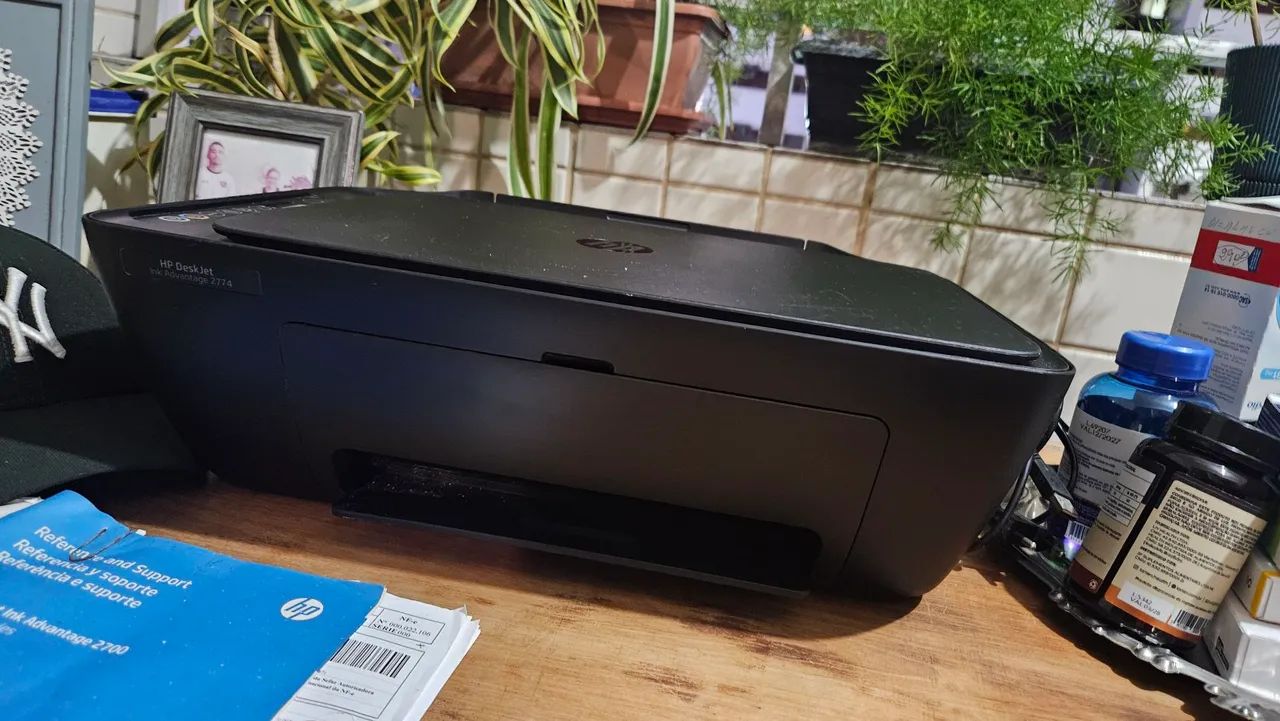 Impressora HP DeskJet Ink Advantage 2700 - Foto 2