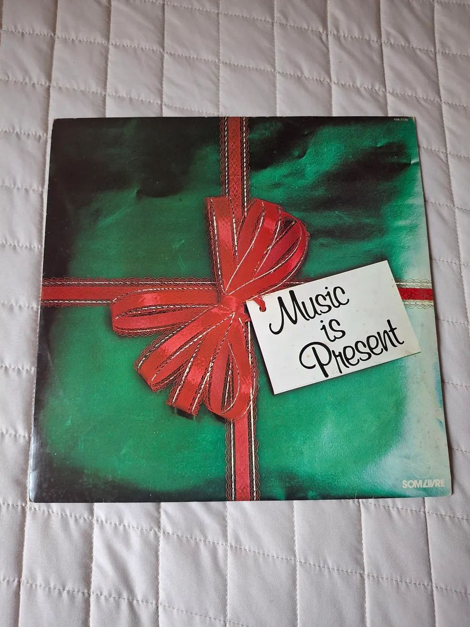 Disco de Vinil MUSIC IS PRESENT
