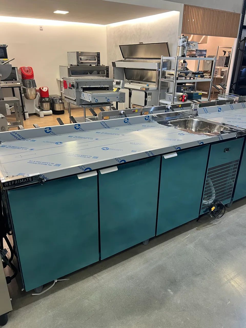 Balcão de serviço refrigerado 2m com Cuba lado direito novo pronta entrega  - Foto 2