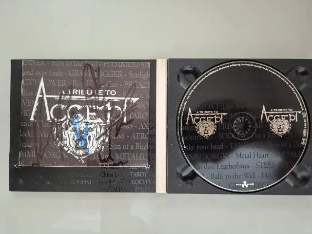 CD A Tribute To Accept - Foto 4