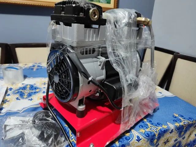 Compressor De Ar Elétrico Portátil Motomil Cmi-8,0/ad 1350 Silencioso 220V - Foto 2