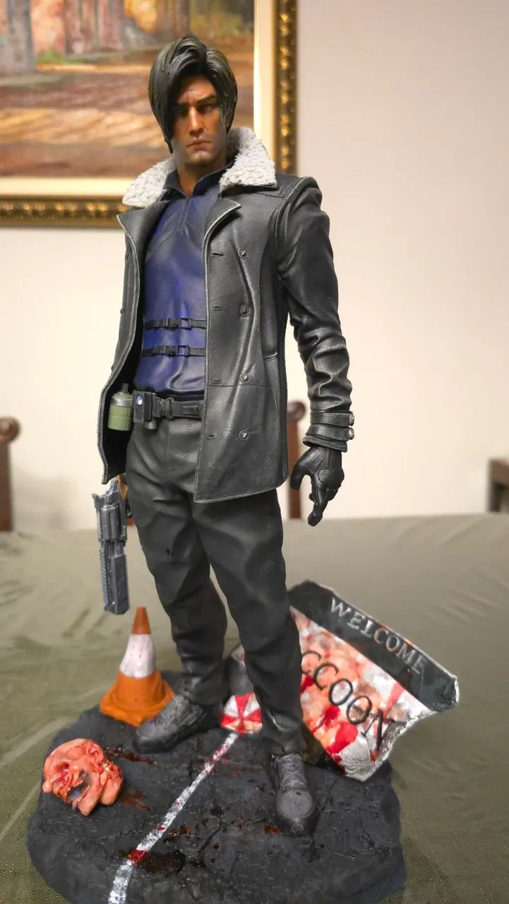 Colecionável Leon Kennedy  - Foto 2