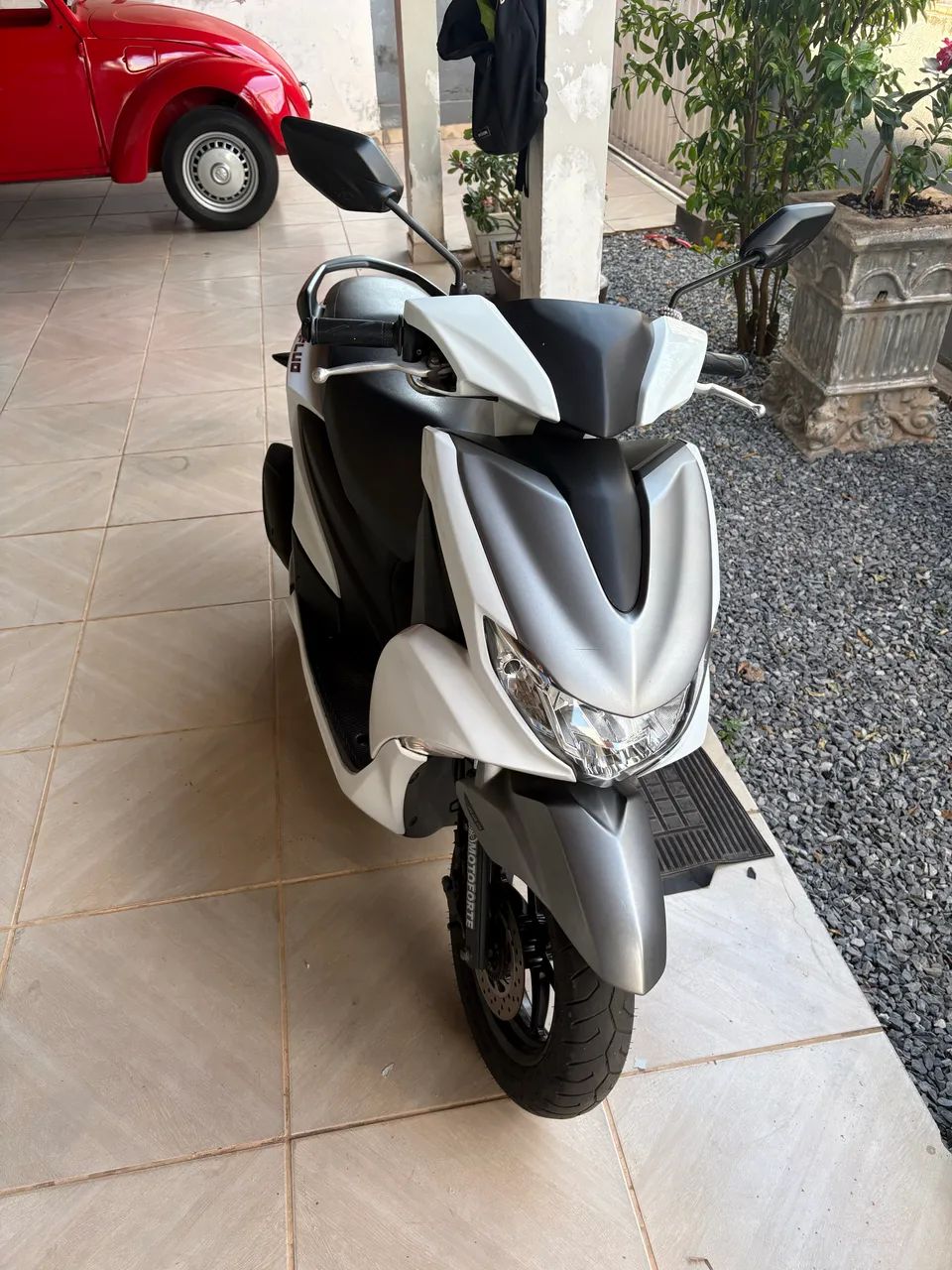 Vendo moto fluo 125 cc