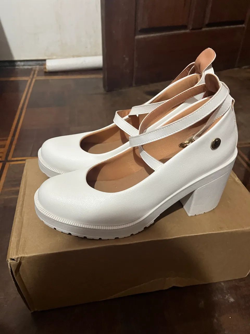 Sapato Branco Novo estilo Boneca  - Foto 3