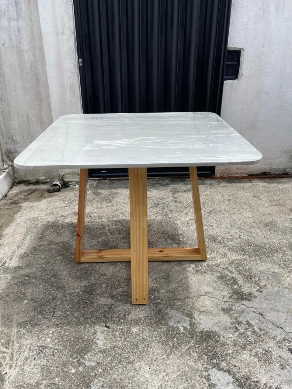 Mesa de Jantar Quadrada - PRONTA ENTREGA - Foto 4