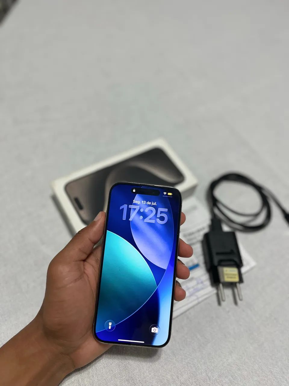iPhone 15 PRO - Foto 2