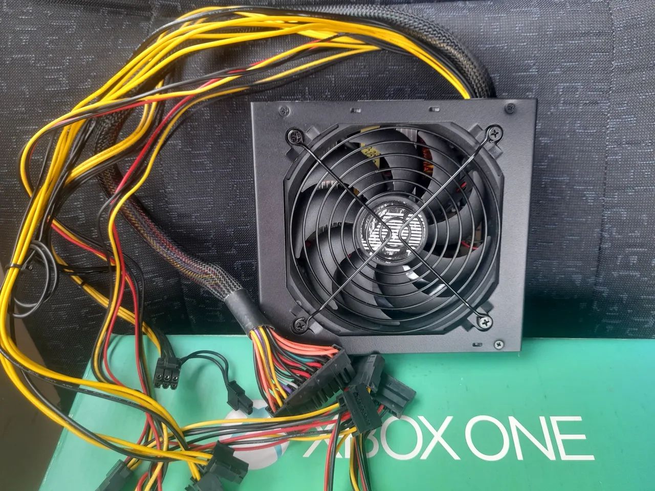 Fonte para PC Game 550 w real qualidade e durabilidade + super brinde