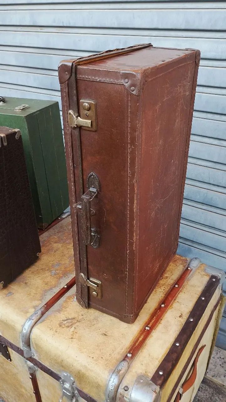 Mala de Couro Antiga, Automóveis, Decoração.  - Foto 2