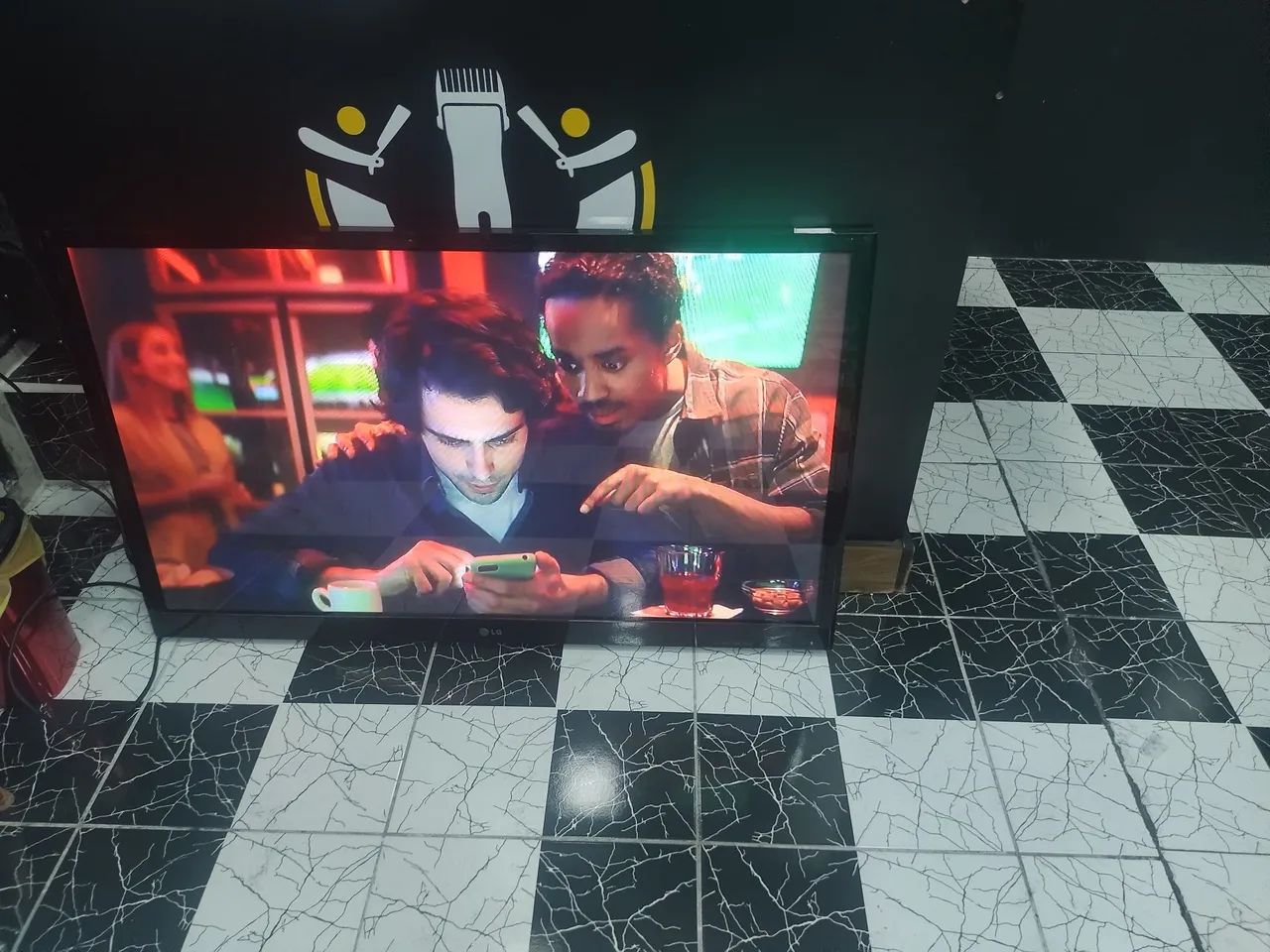 Vendo Tv lg 65 polegadas top de linha em estado de nova conforme fotos obs não e Smartv  - Foto 5
