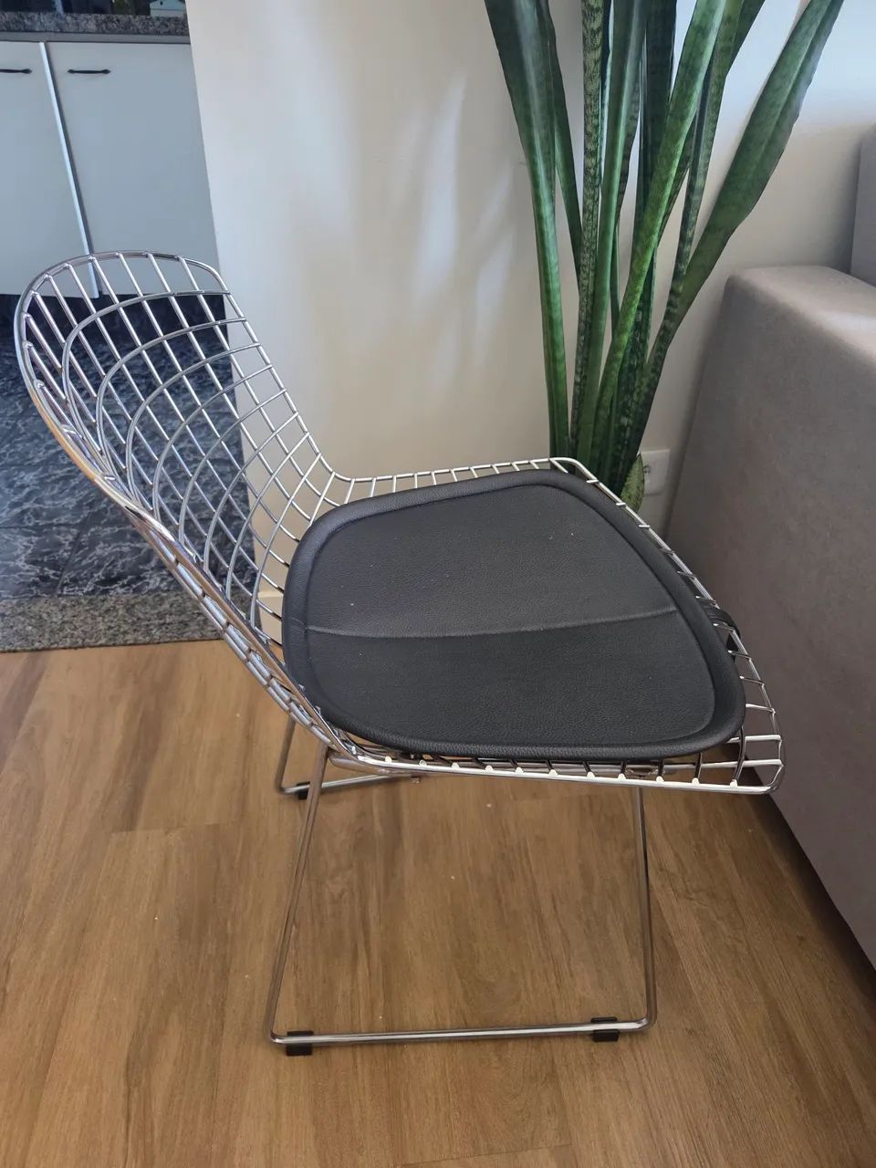 Conjunto 4 cadeiras com almofada Bertoia  - Foto 2