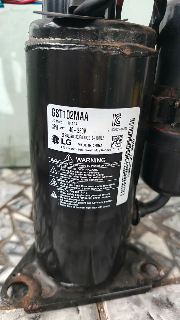 Compressor Split LG INVERTER 12.000 BTUs 