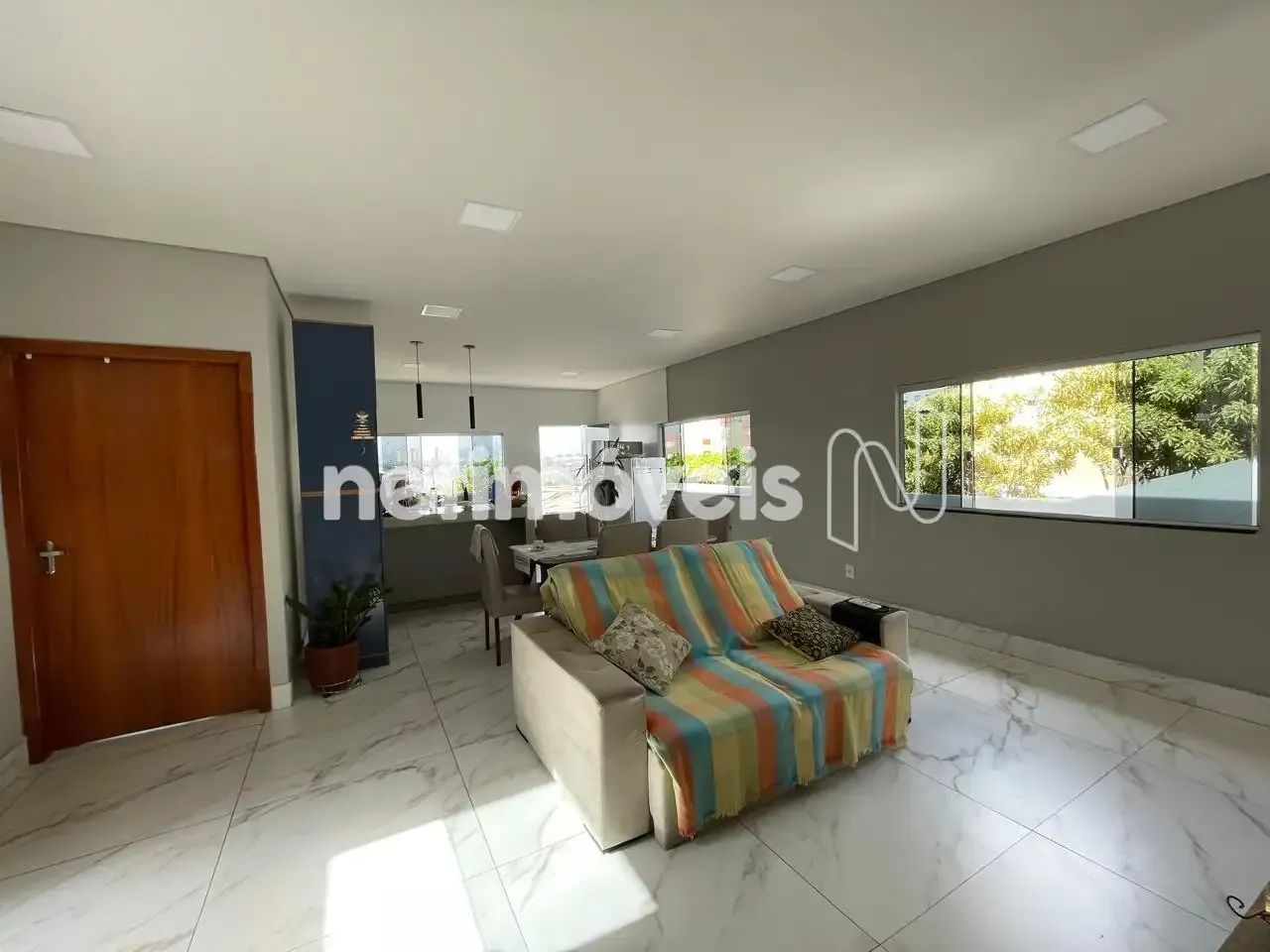 Excelente casa no Bairro João Pinheiro - Foto 4