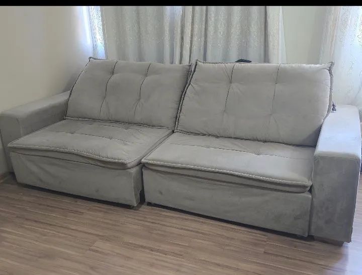 Sofa  Retrátil  900 reais