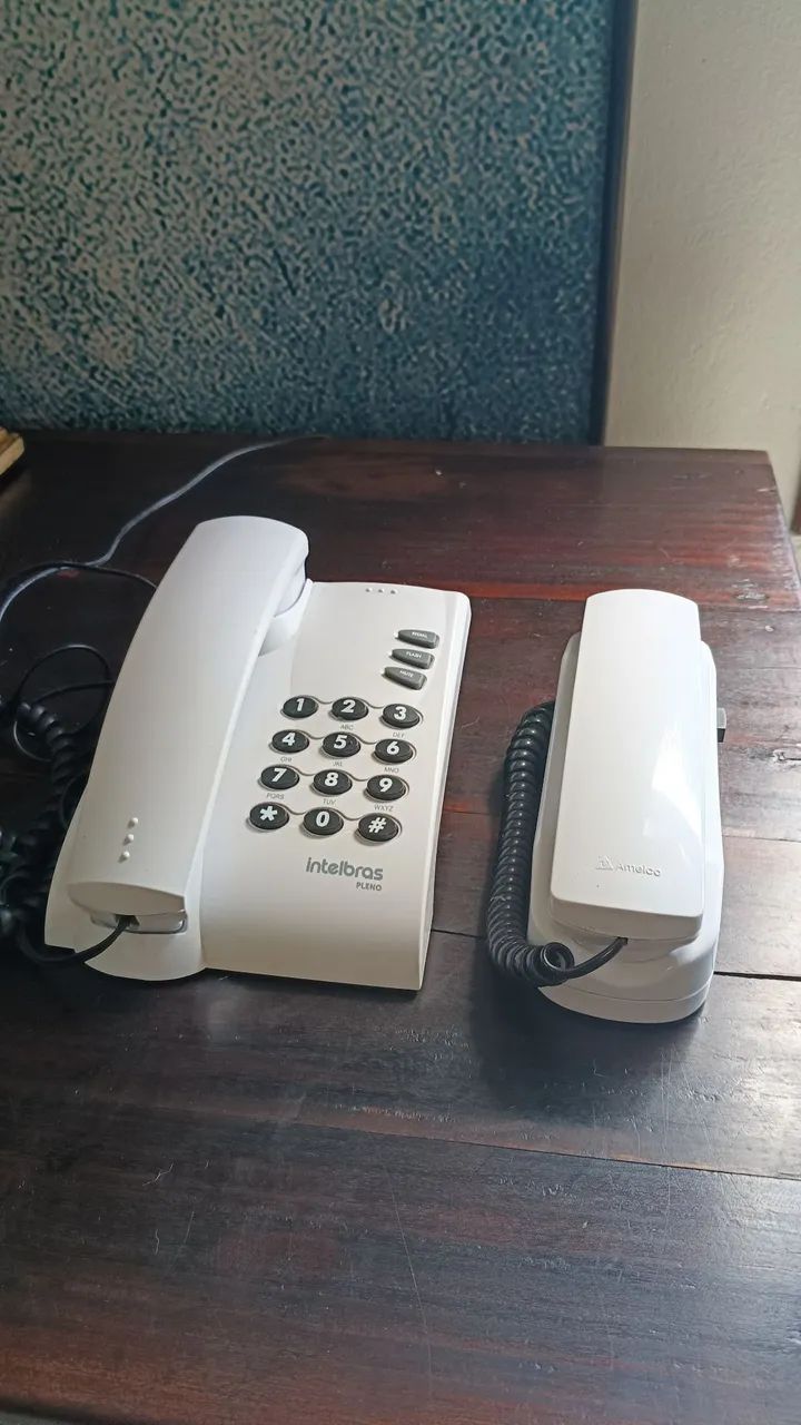 Um interfone e telefone fixo usados  - Foto 5