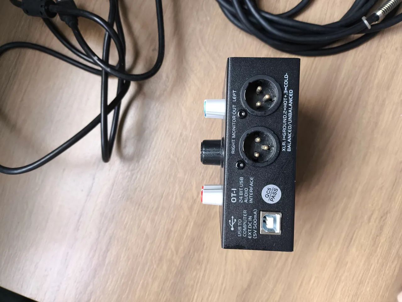 Microfone AT 2020 Audio - technica + Interface de Audio - Foto 5