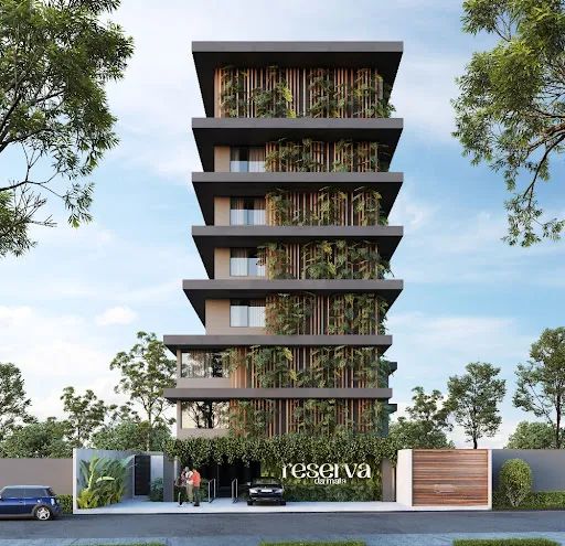 Flat térreo com área externa na planta à 50m da Praia do Cabo Branco