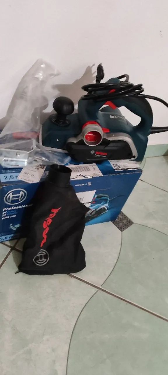 Plaina Bosch GHO 700 - Foto 2