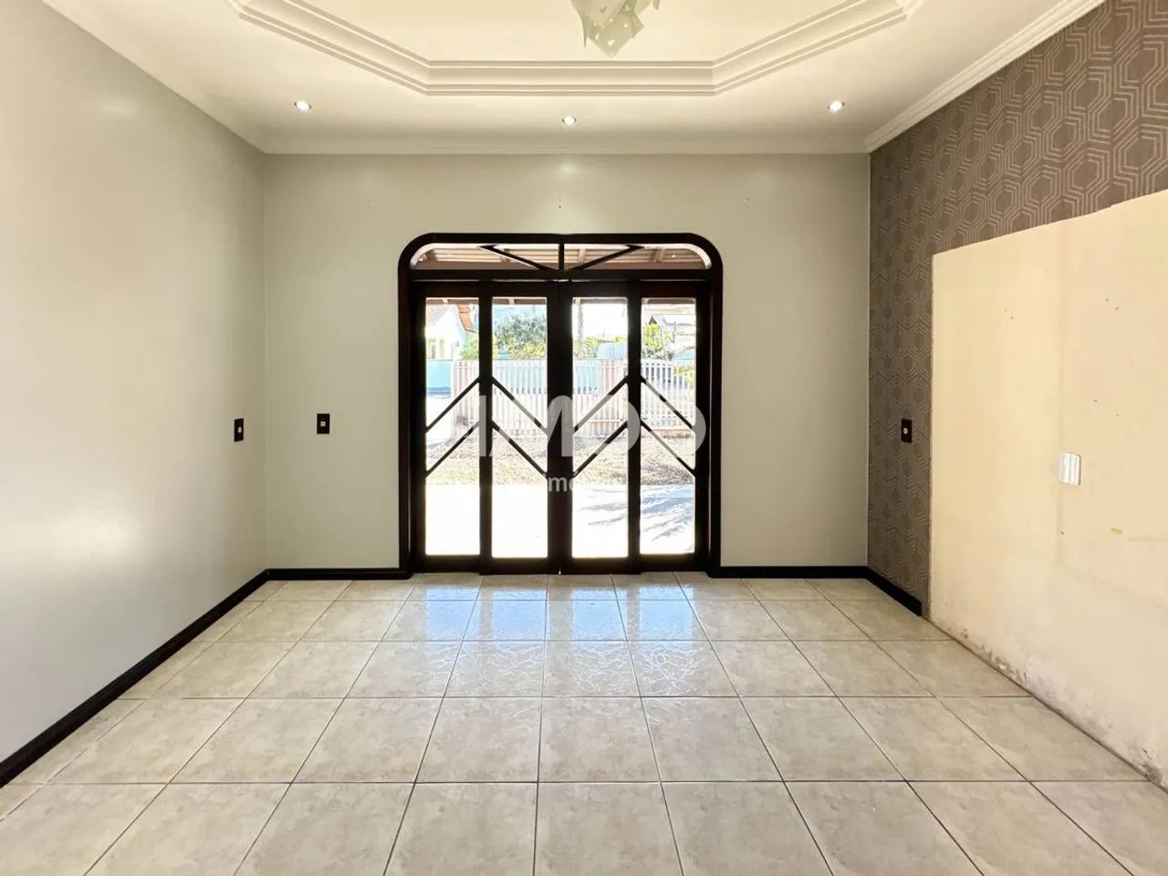 CASA COM SUÍTE + 4 QUARTOS, CENTENÁRIO - Foto 4