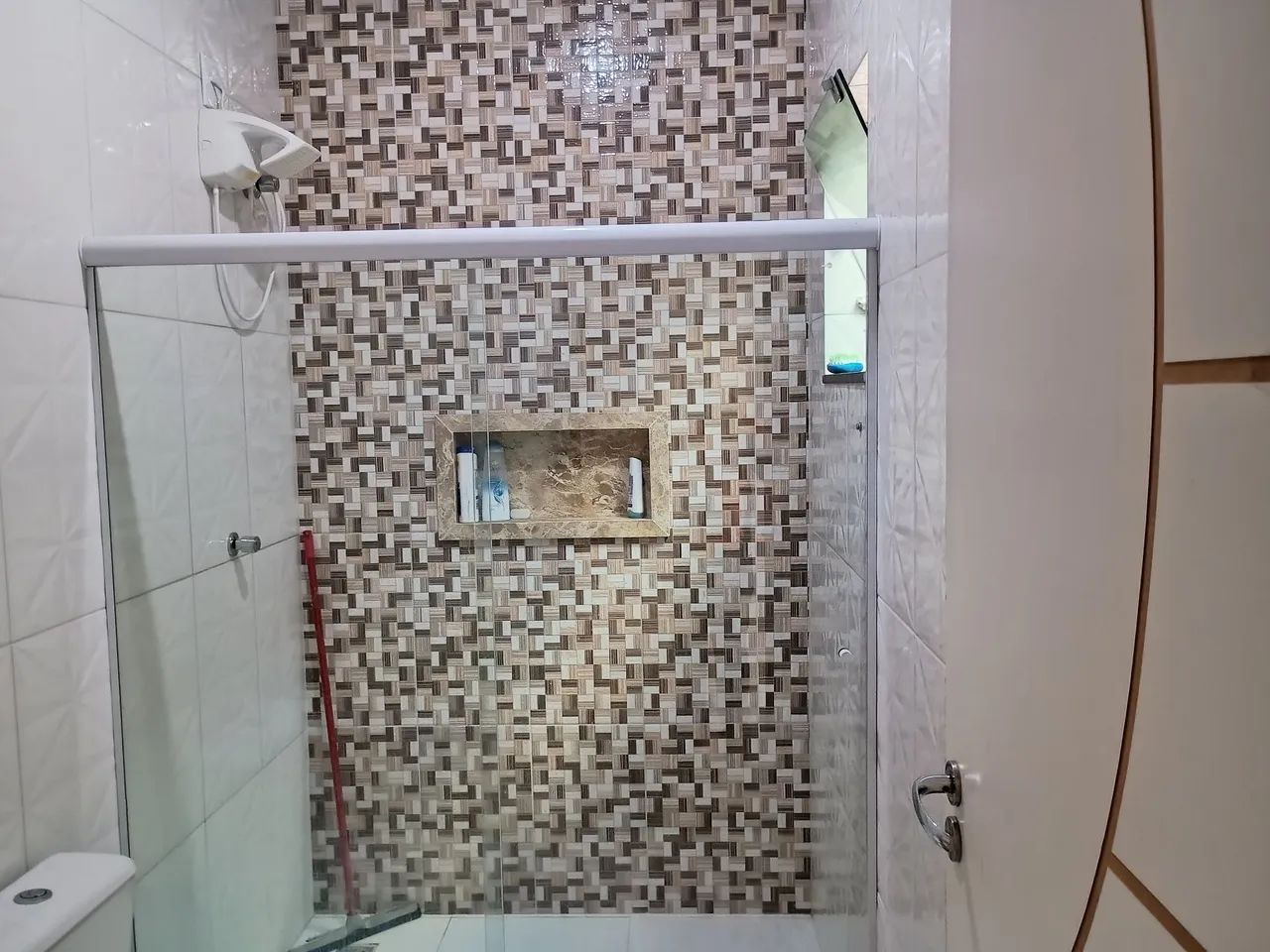  Vendo imóvel grande salão com casa em cima  - Foto 5