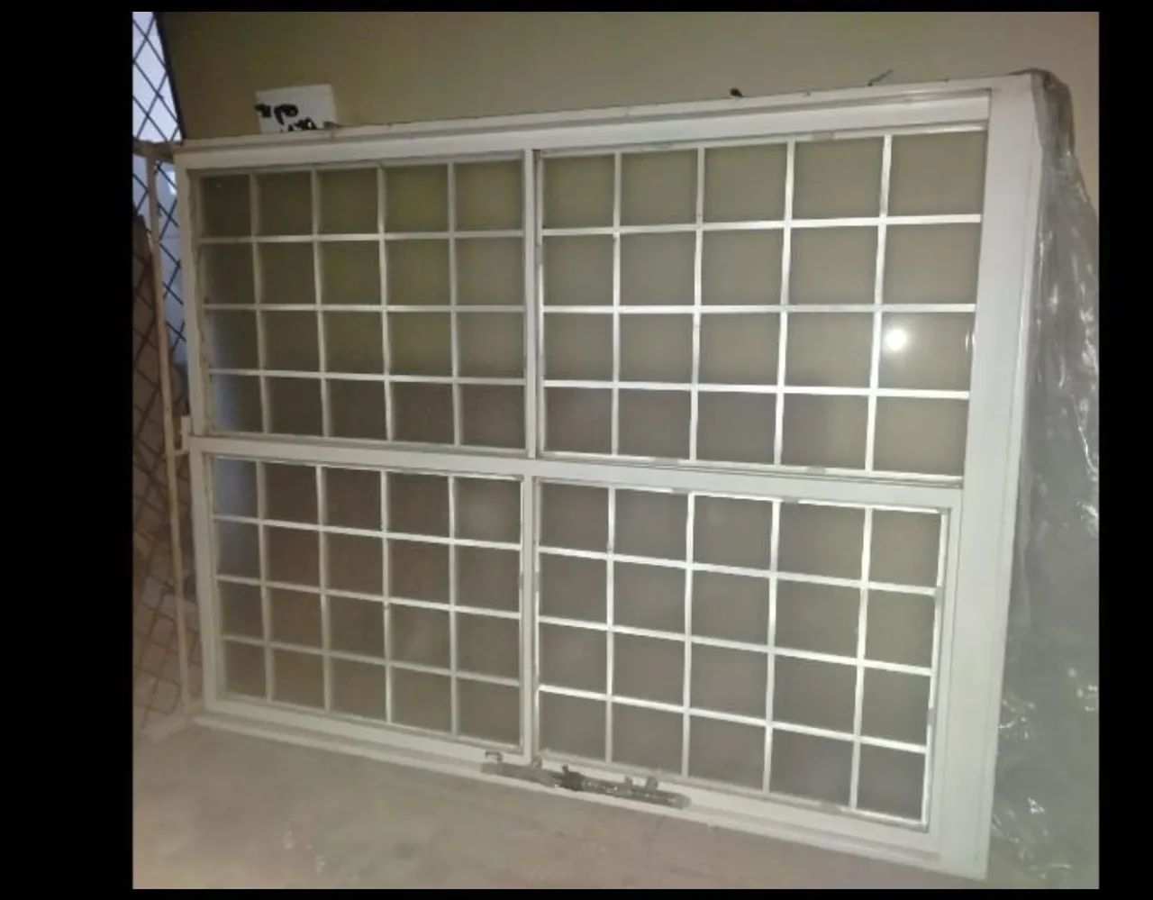 VENDO PORTA DE VIDRO