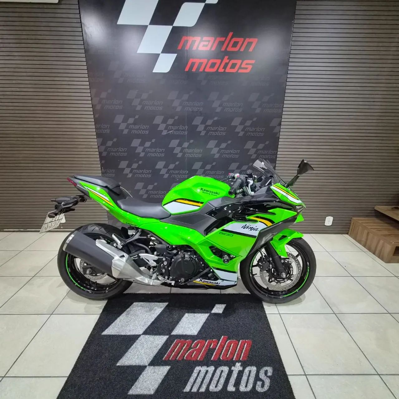 NINJA 500 SE