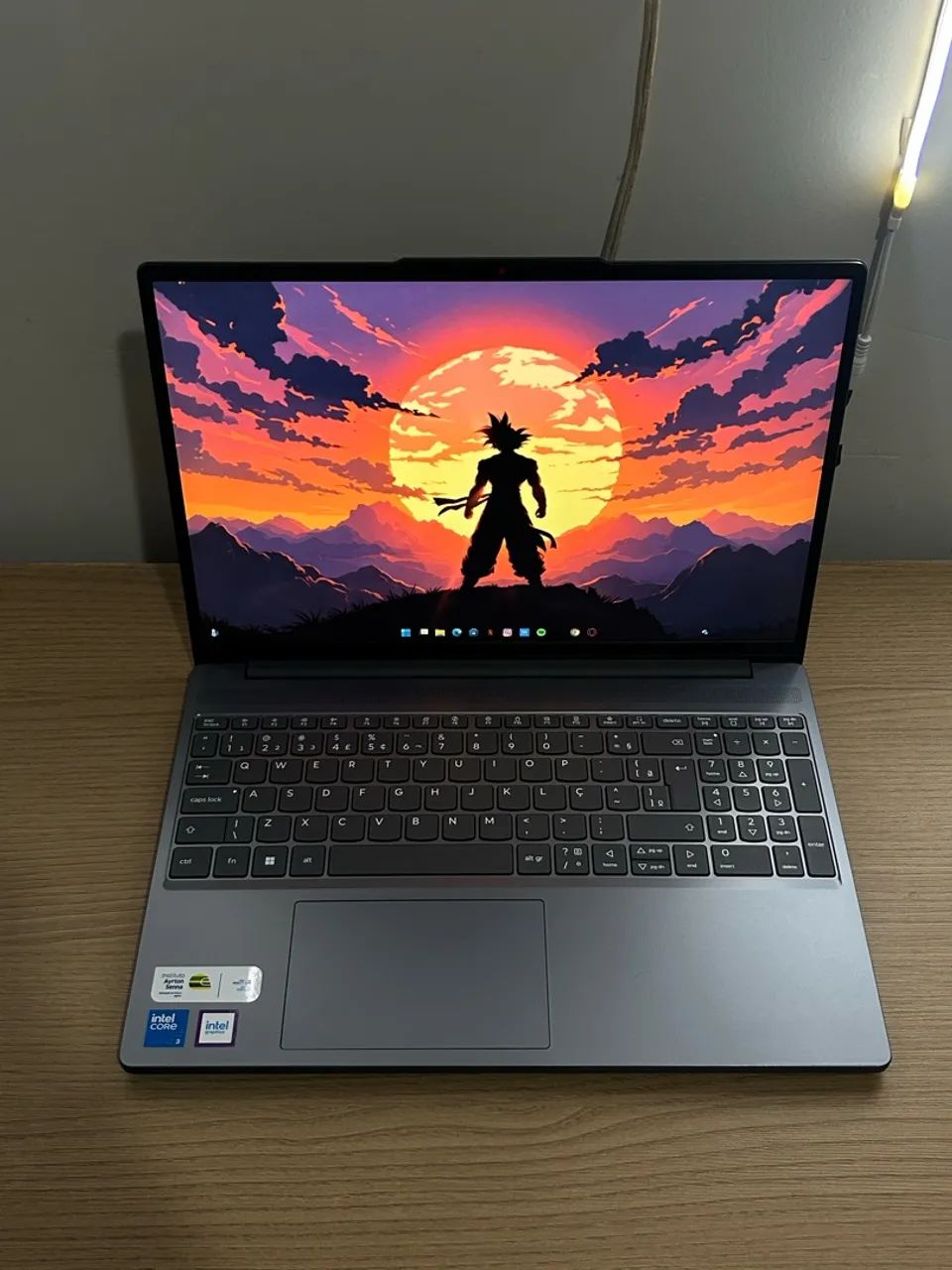 Lenovo Idea Pad Slim 3 - Foto 5