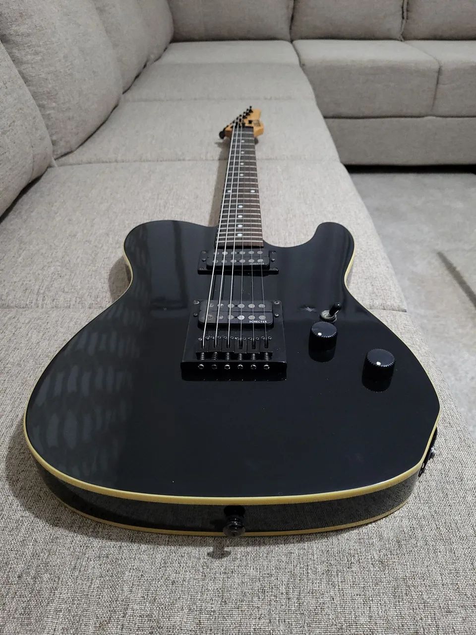 ギター schecter Diamond series Guitarra Schecter Diamond Series - Instrumentos musicais - Fanny