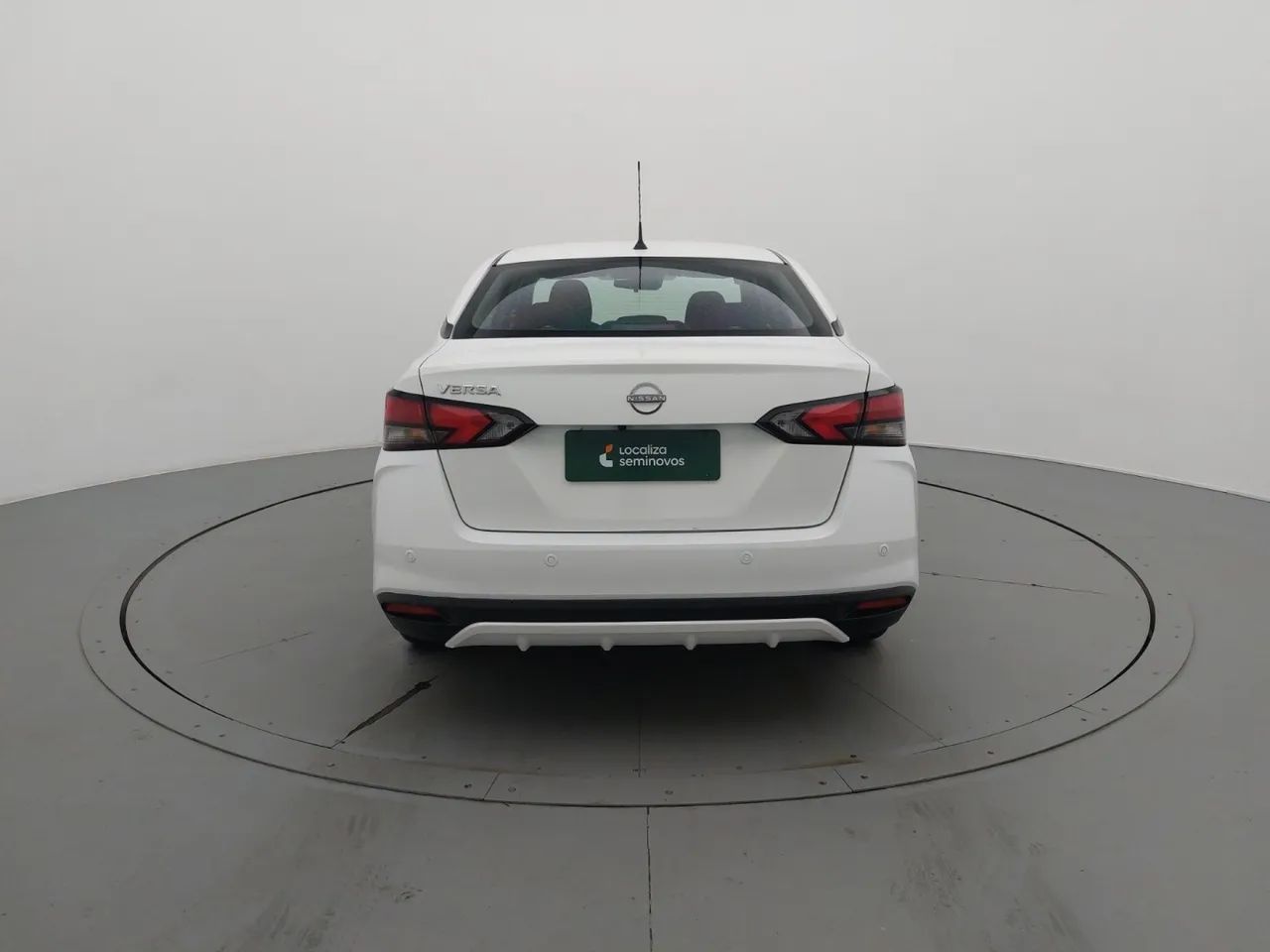 Nissan Versa Advance 1.6 16V Flex Aut., foto 4 de 18