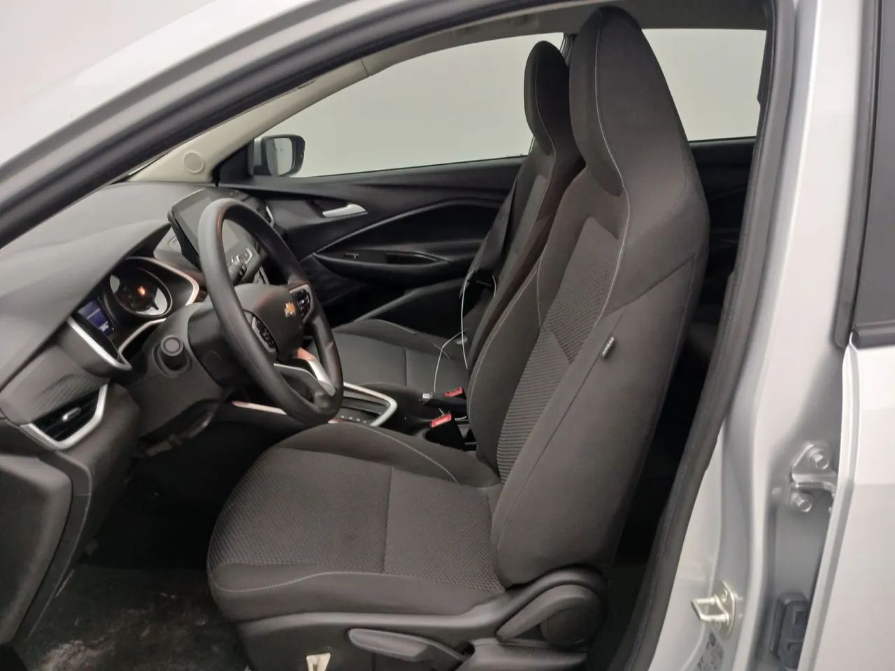 Chevrolet Onix Plus LT 1.0 12V TB Flex Aut. 4P, foto 16 de 18