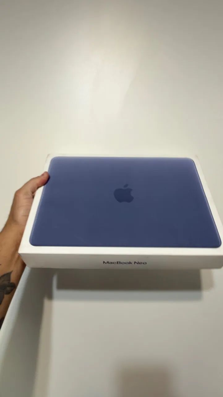 MacBook NEO 256GB INDIGO - LACRADO - Notebooks - Graça, Salvador