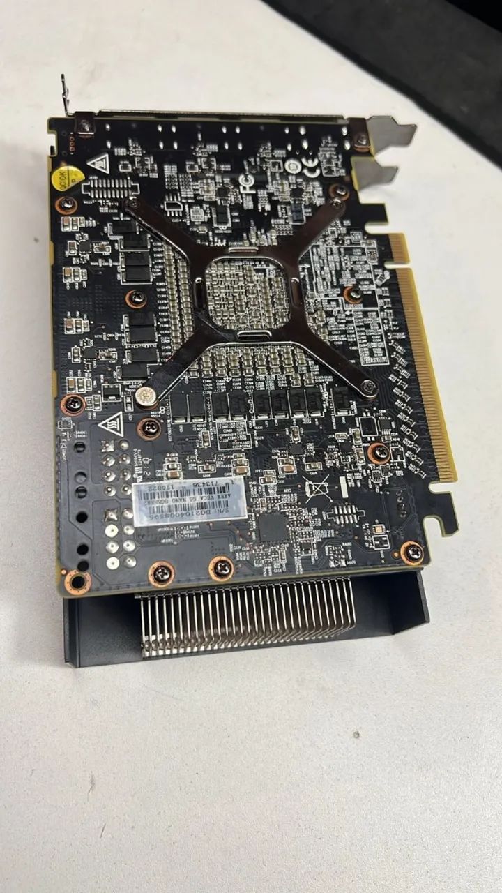 VENDO VEGA 56 8G - Foto 2