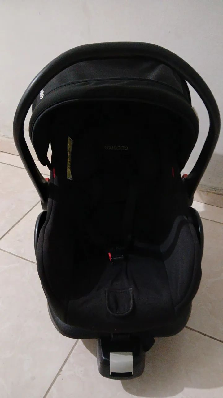 Carrinho de bebe + bebe conforto + base veicular  - Foto 5