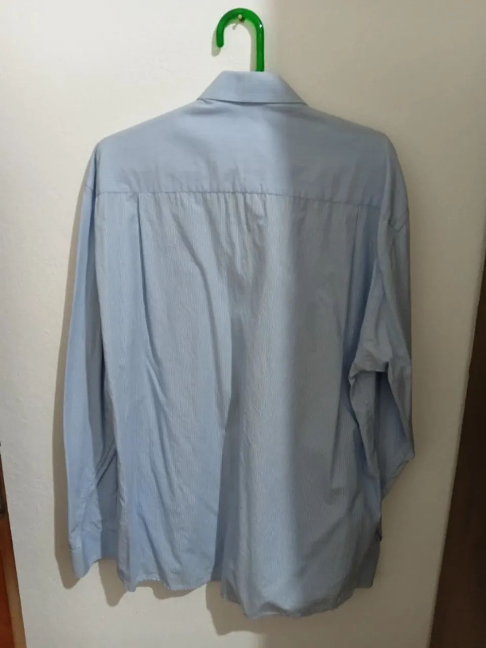 camisa azul listrada manga longa - Foto 4
