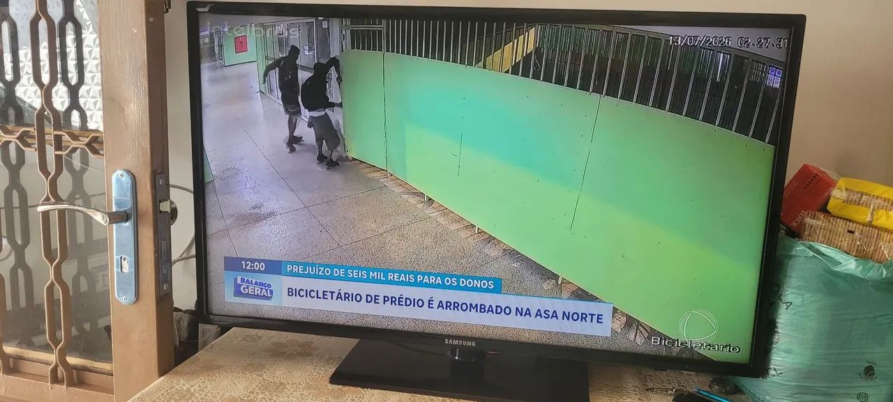 Tv Samsung 40 polegadas - Foto 3