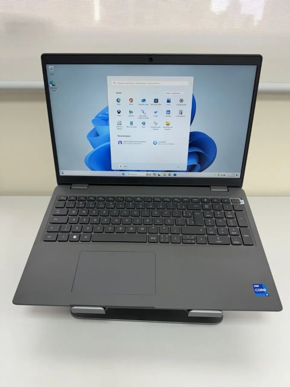 DELL Latitude 3540 | i7-1355U