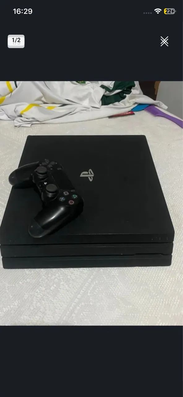 Ps4 pro com controle 