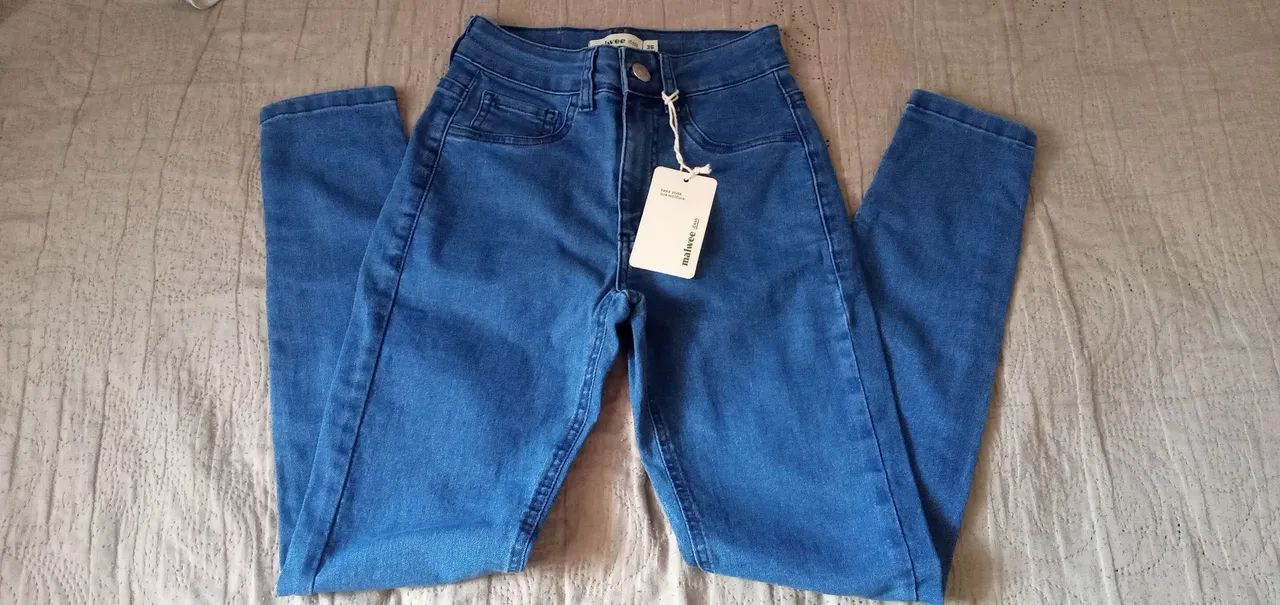 CALÇA JEANS NOVA COM LYCRA, NUMERO:36 MARCA: MALWEE 