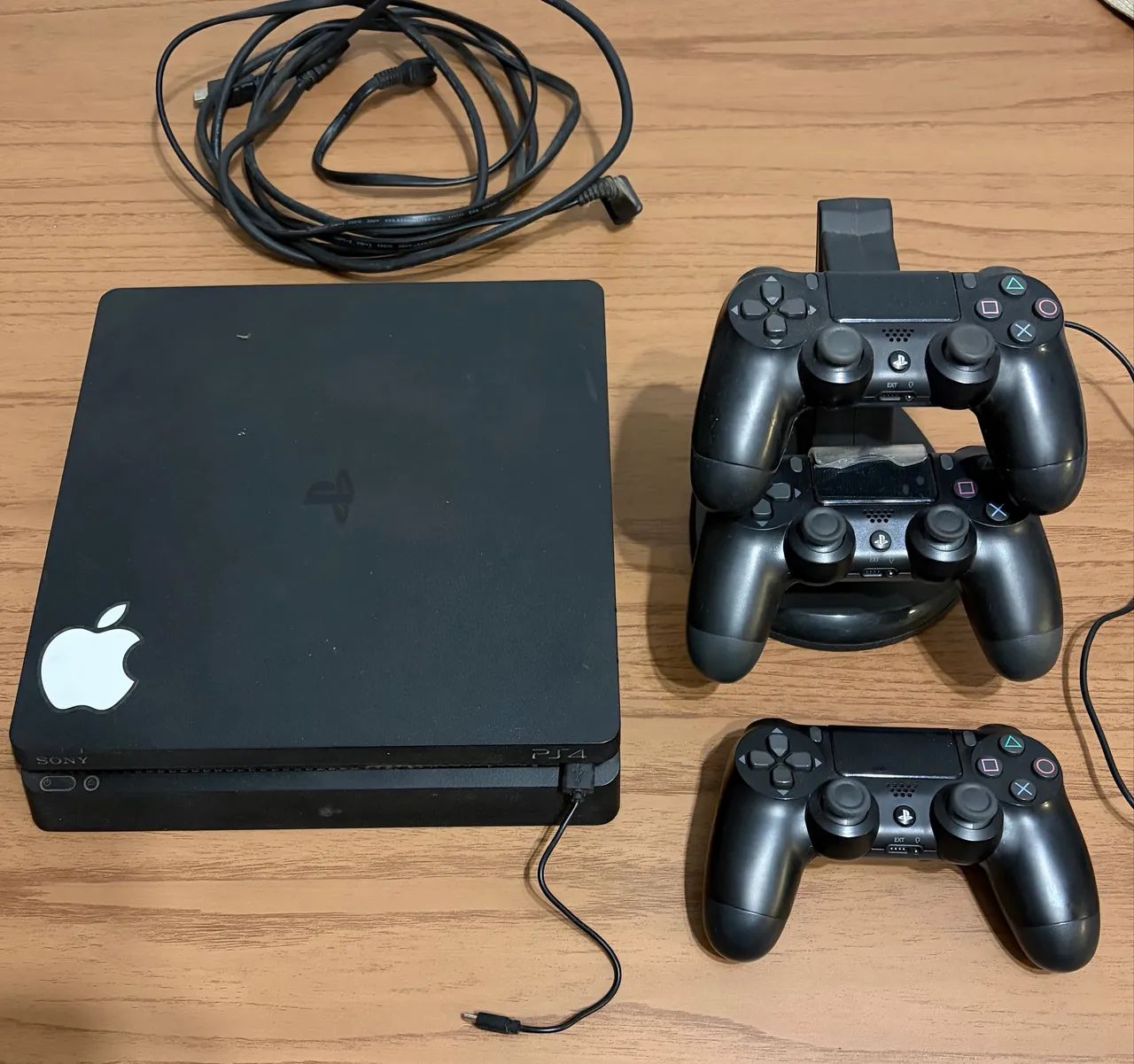 Vendo ps4 1tb  - Foto 4
