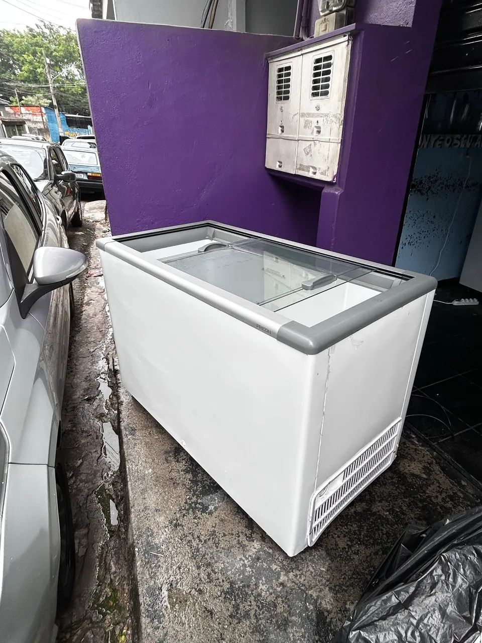 Freezer Horizontal Fricon 411 Litros Branco Hceb411 Tampa Vidro 220v