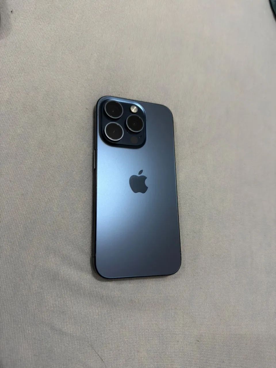 iPhone 15 pro 256 sem nenhum detalhe 