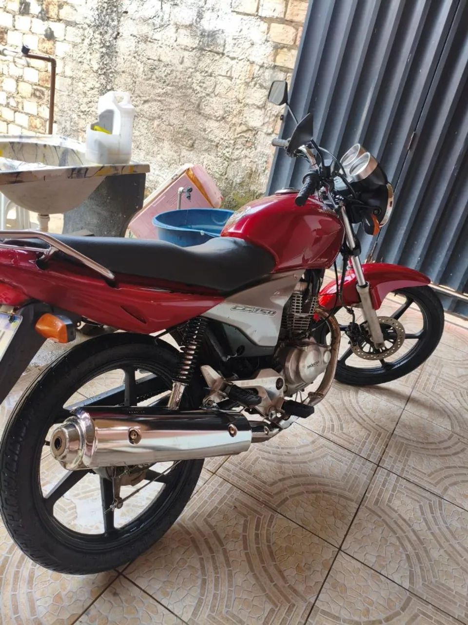Moto 150 sport 