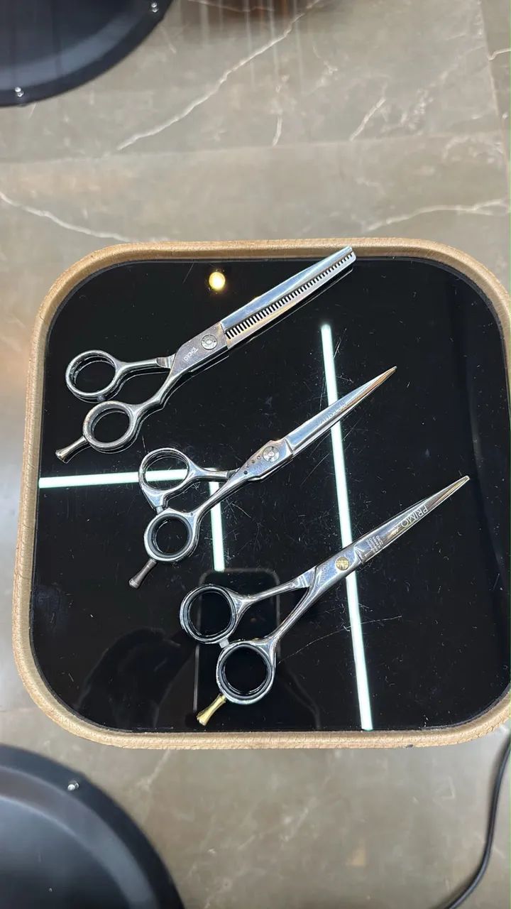TESOURA PROFISSIONAL  - Foto 2