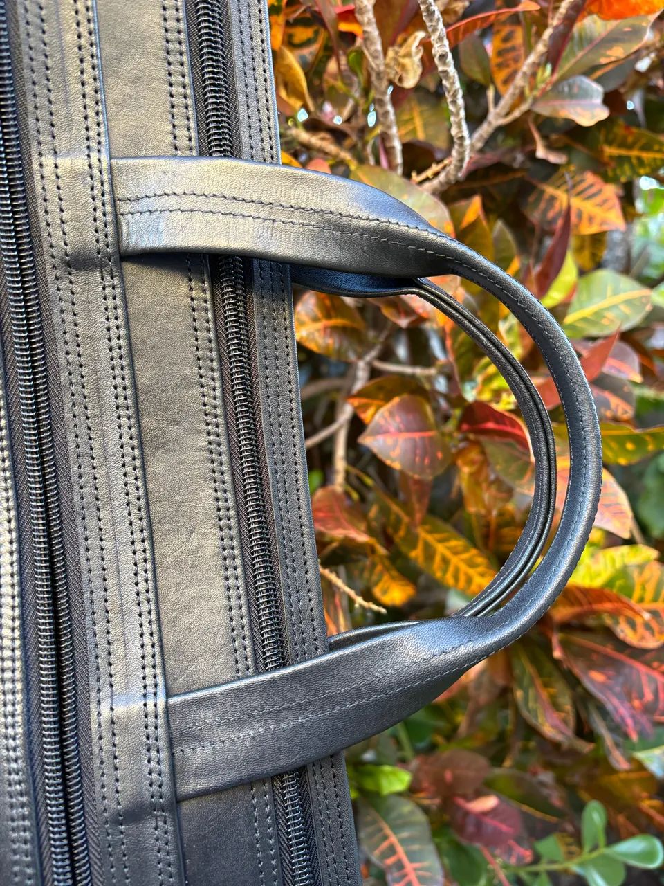 Pasta maleta estilo bag em couro legítimo.  - Foto 3