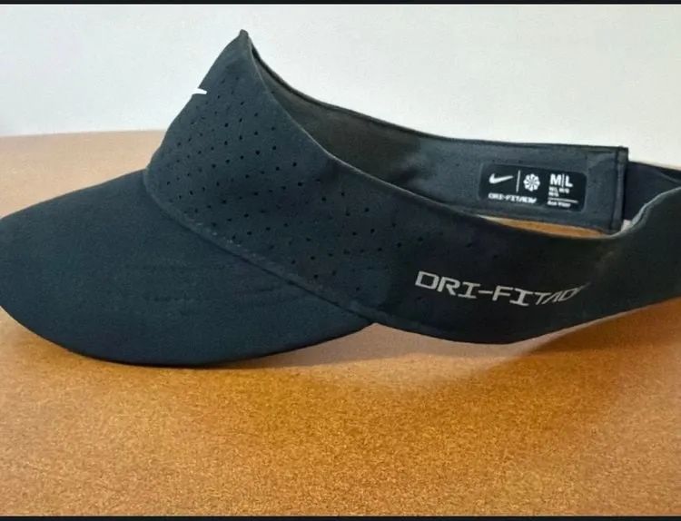 Viseira Nike ORIGINAL M/L - Foto 3